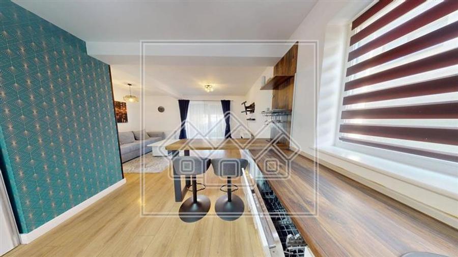 Casa de vanzare, facilitati smart, 3 camere, 2 bai, predare la cheie
