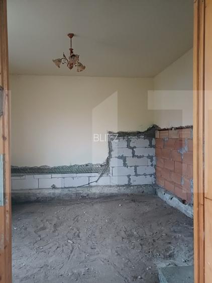 Casă cu potențial de investiție -în comuna Hătuica - 5
