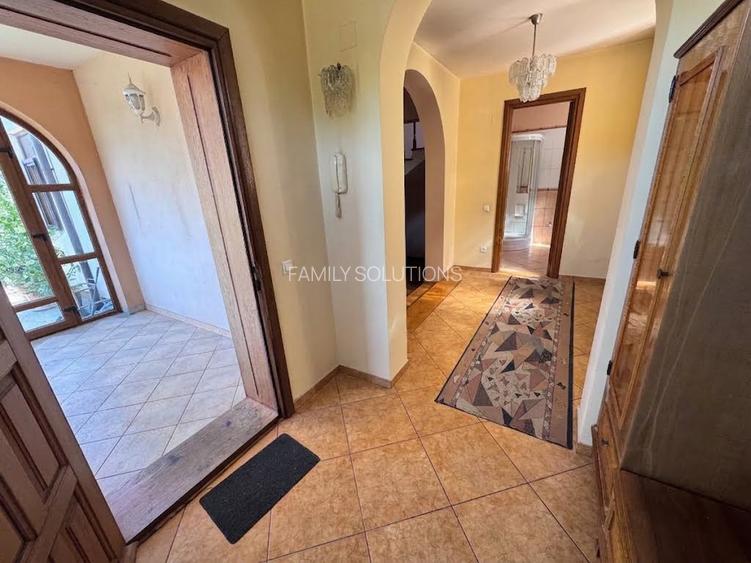 Casa individuala P+1+M amplasata pe un teren de 1612 mp. - 10