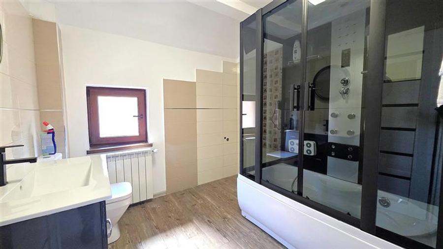 Sacele, casa P+E, de inchiriat