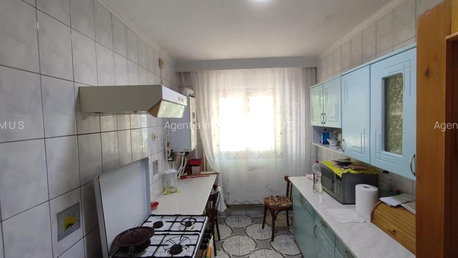 2 decomandate  blvd. Dorobantilor  parter 67 mp - 2