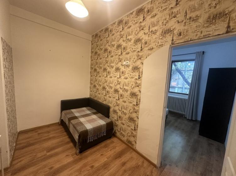 Apartament 2 camere, Calea Victoriei, etaj 1, bloc - lista 2, mobilat, (video)