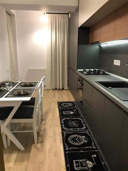 Apartament de inchiriat 2 camere, Tractorul, Brasov