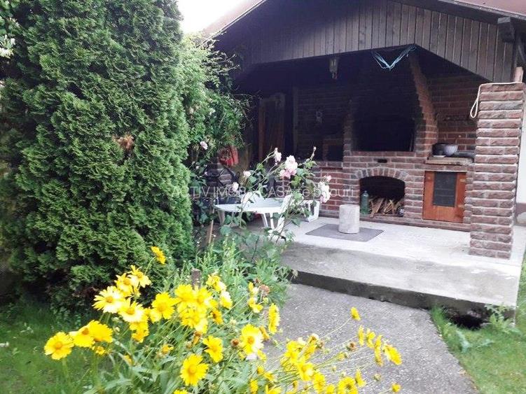 Vanzare Casa  - Vila - Prelungirea Ghencea - Margelelor - teren 300mp -  225000E - 24