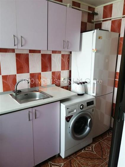 Garsoniera cf 1 semidecomandata zona Brosteni - 4