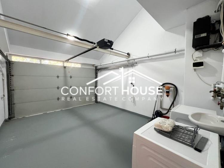 Vila  P+E+M, 6 camere, nemobilat, complex rezidential, IANCU NICOLAE