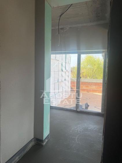Duplex de vanzare cu 4 camere si 2 bai ,Ghiroda