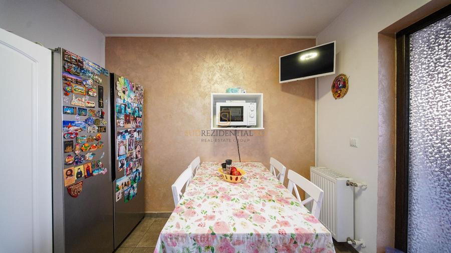 Apartament cu 3 camere de vanzare, Drumul Binelui, aproape de metrou