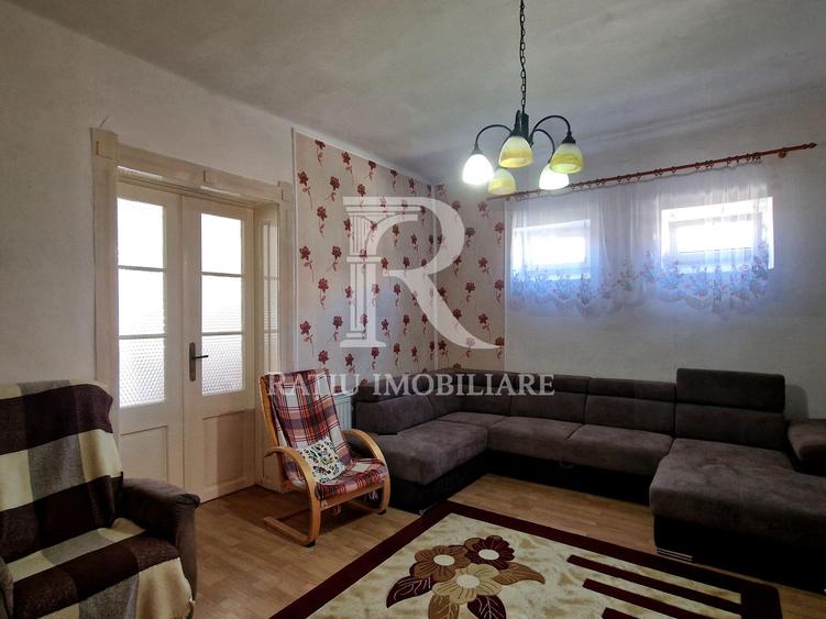 Casa cu 6 camere de vanzare | Teren 557 mp | Salonta | Bihor