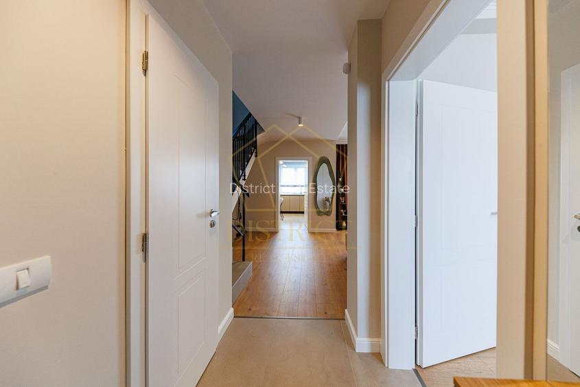 Duplex modern cu 4 camere despartit prin camera tehnica I Mosnita Noua
