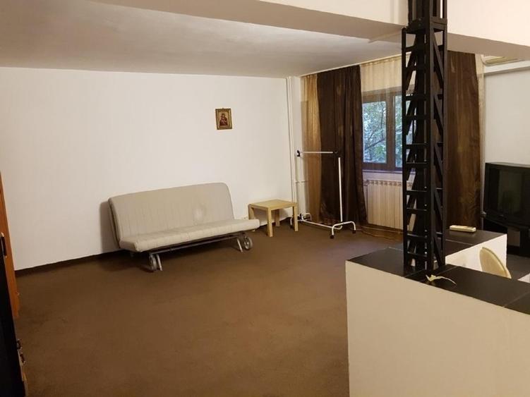 PARTICULAR,inchiriez aprtament 2 camere,Calea Calarasilor