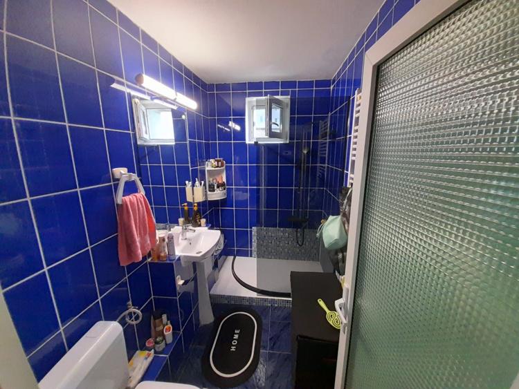 Apartament 3 camere semidecomandat, zona Big