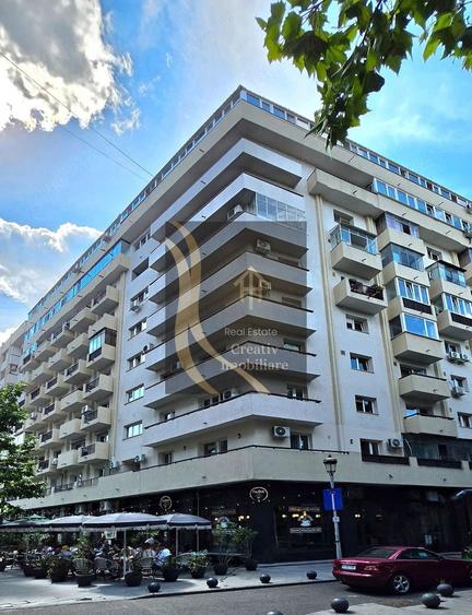 UNIVERSITATE - BLOC 1980, AP 4 camere decomandat