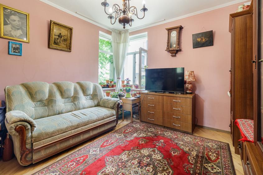 3 camere parter inalt 11 Iunie