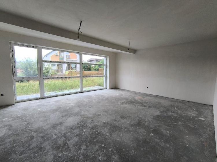Casa tip duplex constructie noua zona Campului