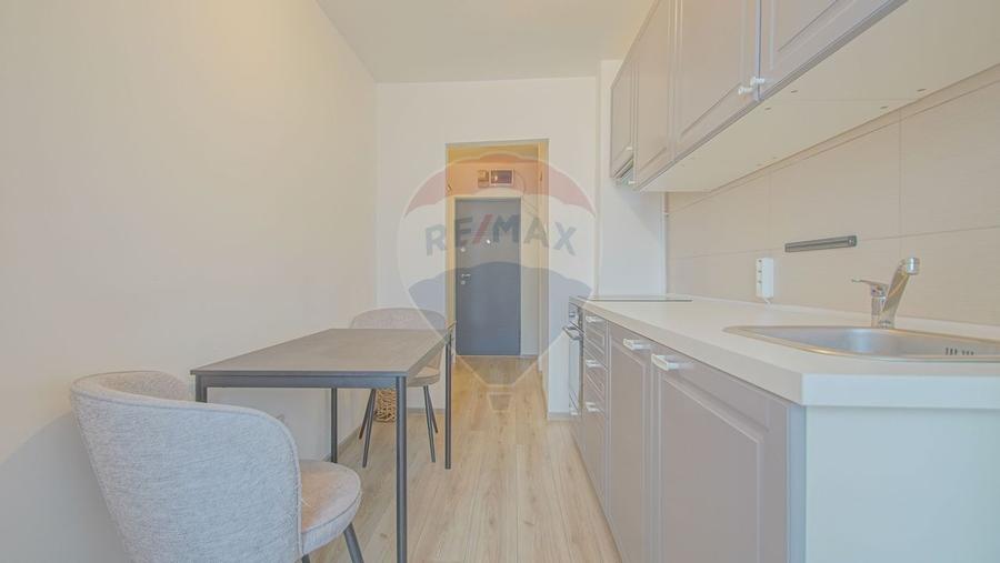 Apartament cu 2 camere de închiriat în zona Florilor