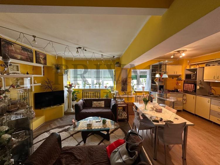 Apartament decomandat 4 camere, 97 mp, etaj 3, Simion Barnutiu