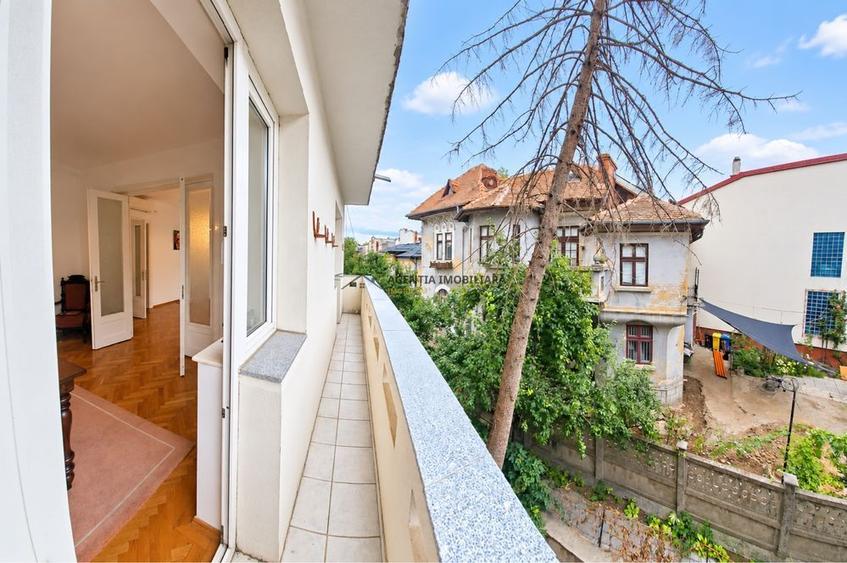 Apartament in vila, 3 camere, Piata Spaniei