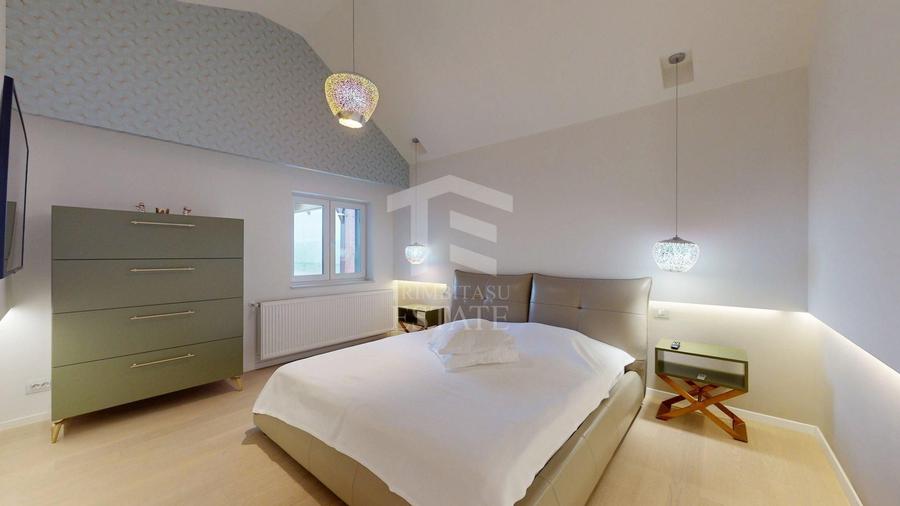 Titan Pallady Ozana– 3 CAMERE, 116 MP + TERASĂ 48 MP