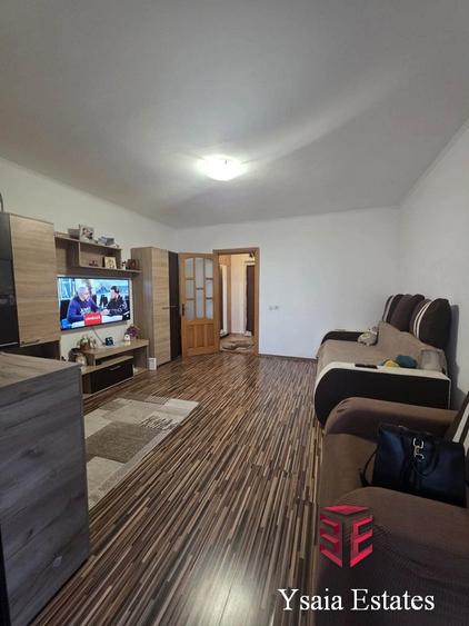 YSAIA IMOBILIARE - GARSONIERA DE VANZARE - FAR - ETAJ 1 -