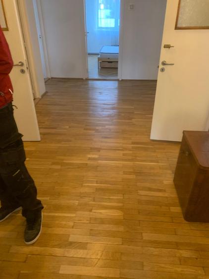 4 camere decomandate | 108 mp | 3 balcoane | parcare | centru/ Cipariu