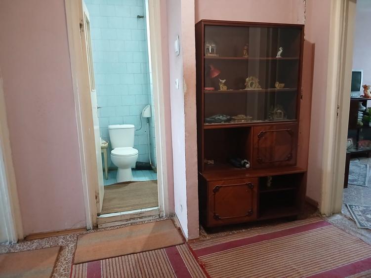 Apartament 2 camere, 51 mp, balcon generos cu panoramă superbă asupra orașului.