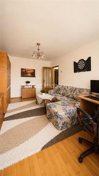 4 camere l 2 bai l 80 MP l Baciu