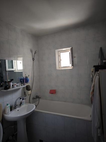 Apartament 2 camere decomandat+garaj
