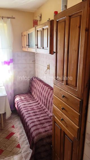 Apartament 2 camere, decomandat, 53 mp, cartier Micro 5, liber, acte în regulă