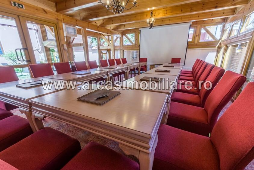 HOTEL DE VANZARE 5* ULTRACENTRAL!