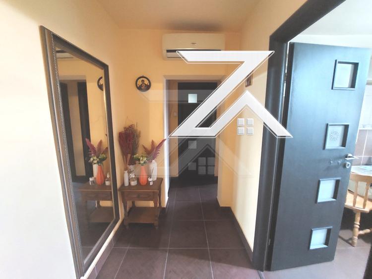 Vând apartament 3 camere, decomandat – Calea București / Electroputere Mall