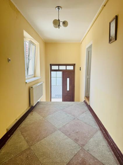 Proprietate cu gospodărie completă - teren 4300 mp – loc. Seica Mare