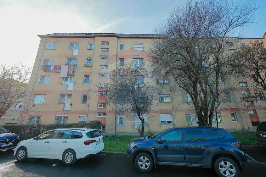 Apartament cu 2 Camere de Vânzare, zona Horea