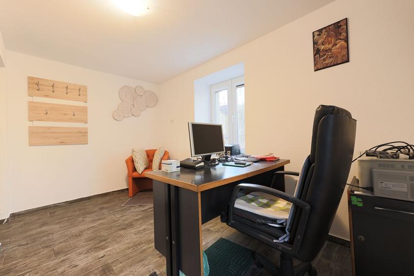 Spațiu ideal pentru birouri sau clinici
