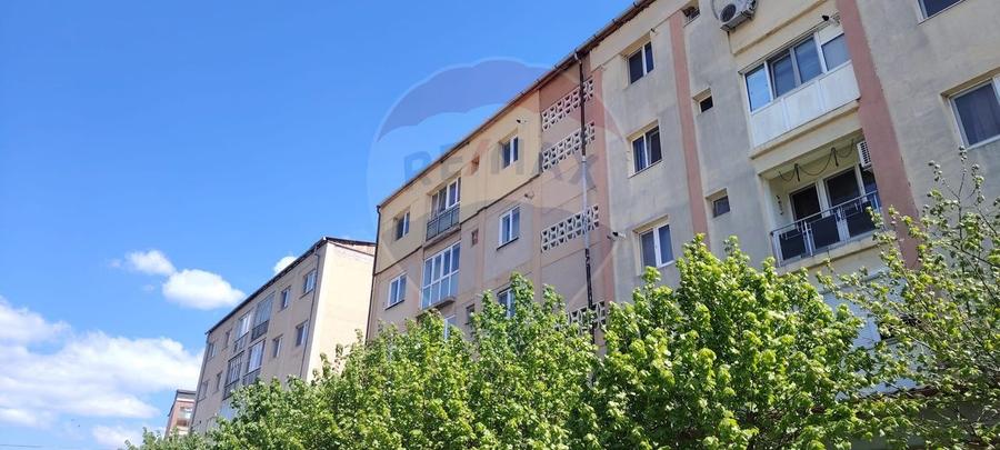 Apartament cu 2 camere de vânzare în zona Central