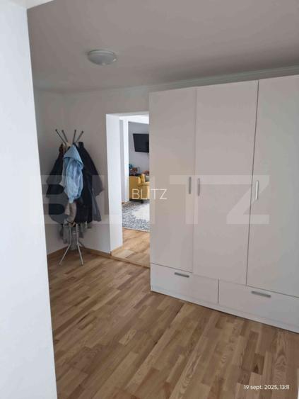 Apartament tip vilă, renovat complet, cu terasă și parcare – Baciu Regal - 4