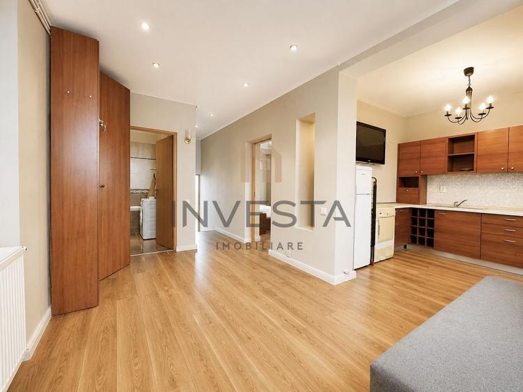 Apartament cu 3 camere + 2 parcari de inchiriat in zona Buna Ziua