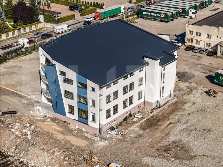 CLADIRE PREMIUM DE BIROURI SI SPATII COMERCIALE IN BISTRITA