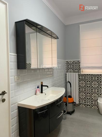 Apartament cu 3 camere, parter inalt - Central - 18