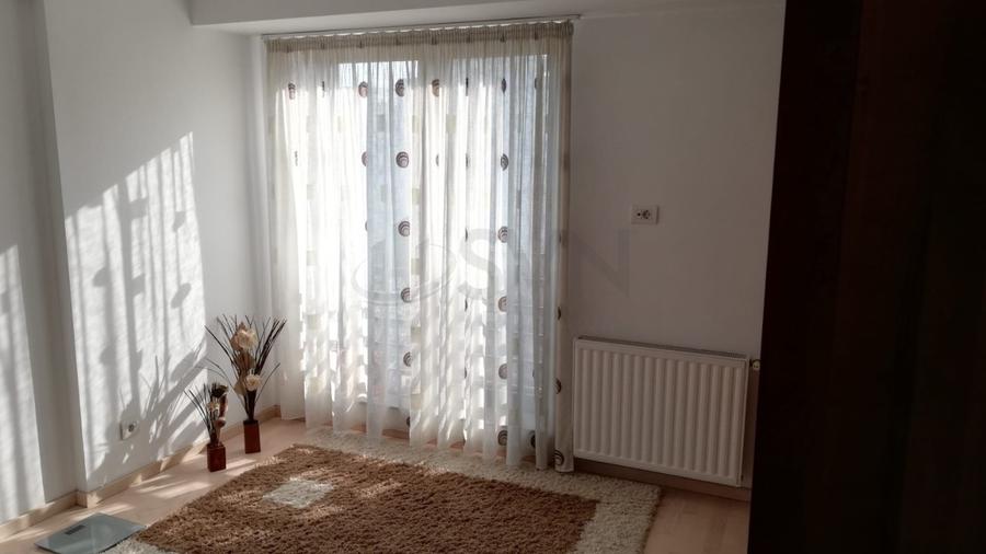 REA0041039 Apartament 3 camere Decebal l Imobil 2009