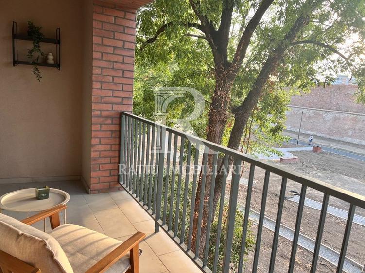Apartament cu 2 camere | Scala | Parcare Subterana inclusă | Oradea