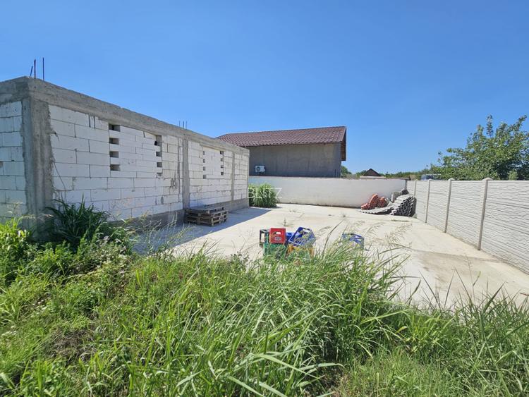 Teren intravilan cu construcție nouă, 1172 mp, zona Brădești - 6