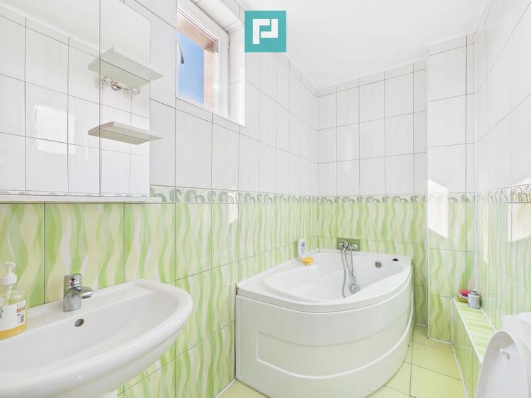 Casă individuală 8 camere - Dudeștii Noi
