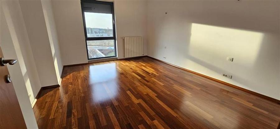 Apartament 4 camere,170 mp utili, garaj, langa Ambasada SUA.