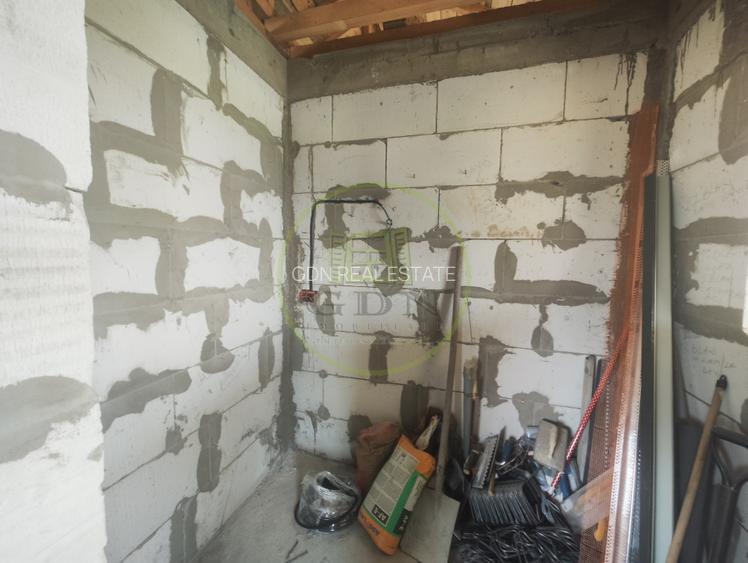 Casa 4 camere, teren 402 mp, localitatea Isalnita. - 8