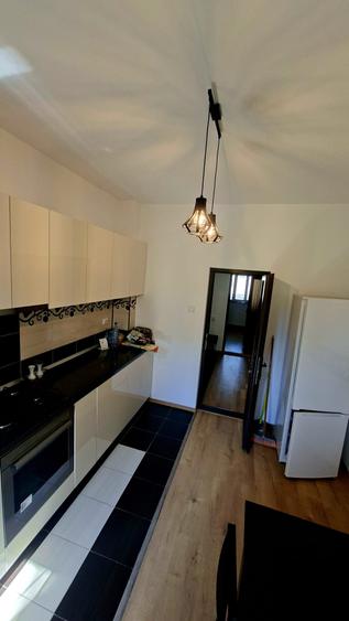3 camere Trivale , RENOVAT / Parcare , mobilat / utilat !