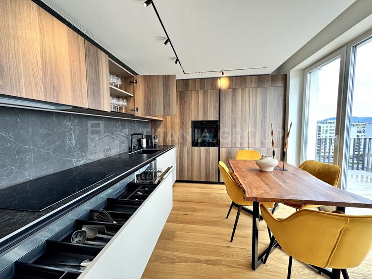 Penthouse de lux, prima închiriere, priveliște spre Tampa - Kasper Coresi