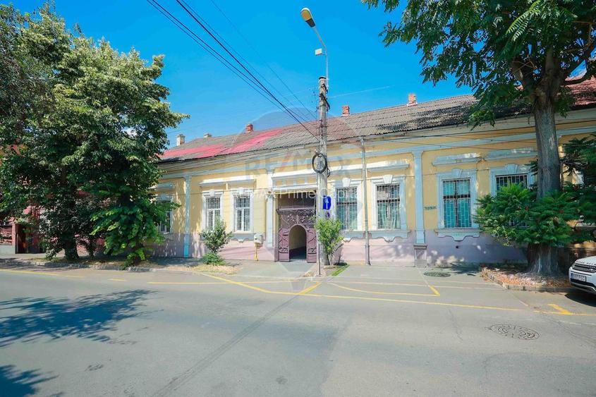 Apartament de vânzare cu 3 camere, str. Cuza Vodă, ultracentral - 11