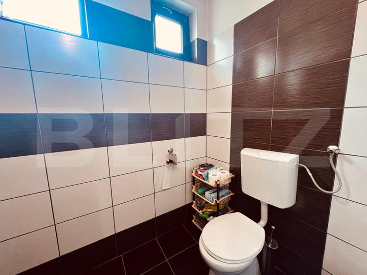 Showroom de inchiriat, 360 mp, zona Semi-centrala