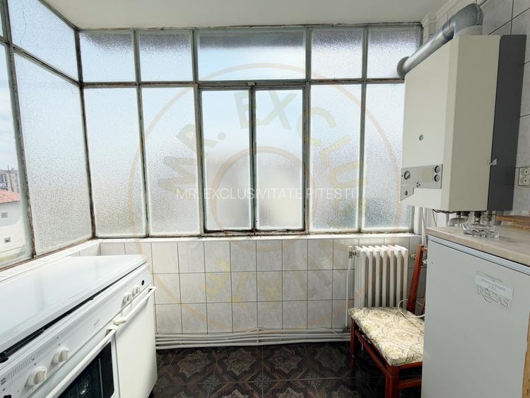Apartament cu 3 camere decomandat + mansarda - 11